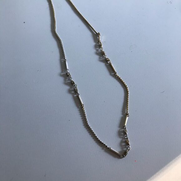 Vintage dainty fun unique chain necklace - Picture 3 of 3